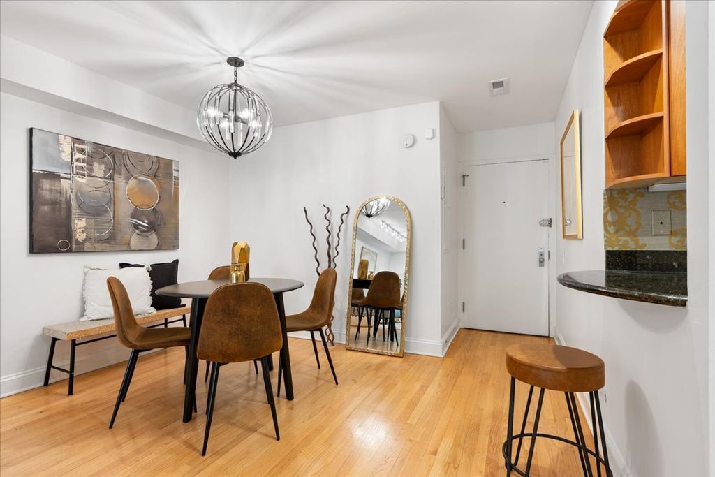 2045 N Larrabee Street 7102, Chicago, IL 60614 — photo 4