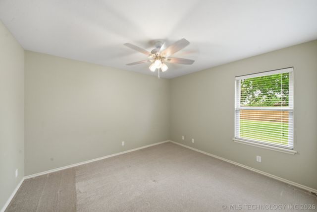 5675 E 144th Street North, Collinsville, OK 74021