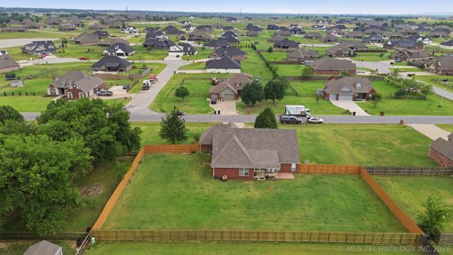 5675 E 144th Street North, Collinsville, OK 74021