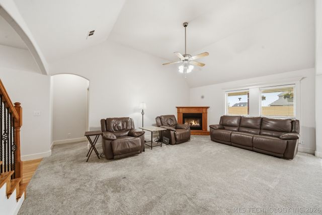 5675 E 144th Street North, Collinsville, OK 74021