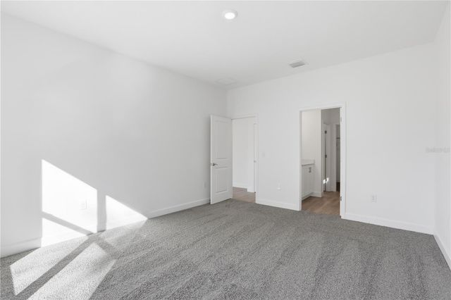 2006 S MAPLE AVENUE, Sanford, FL 32771