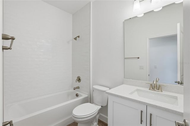 2006 S MAPLE AVENUE, Sanford, FL 32771