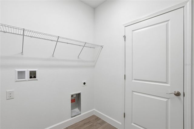 2006 S MAPLE AVENUE, Sanford, FL 32771