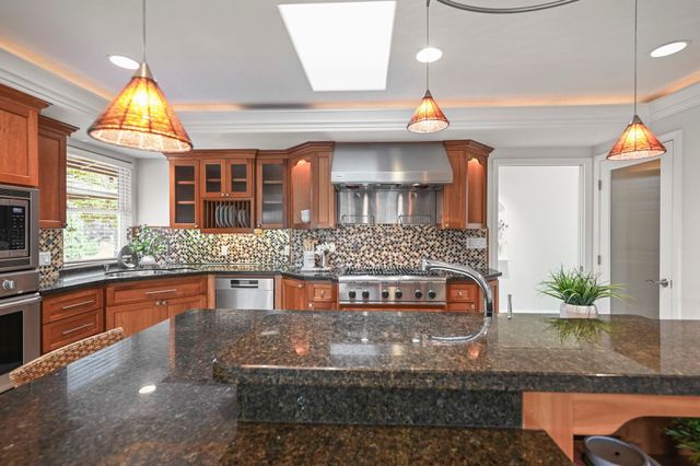 34 Willowview Ct, Danville, CA 94526