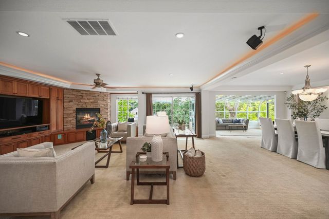 34 Willowview Ct, Danville, CA 94526