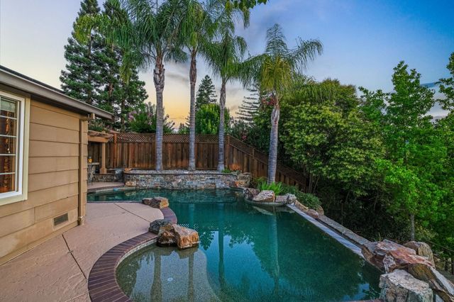 34 Willowview Ct, Danville, CA 94526