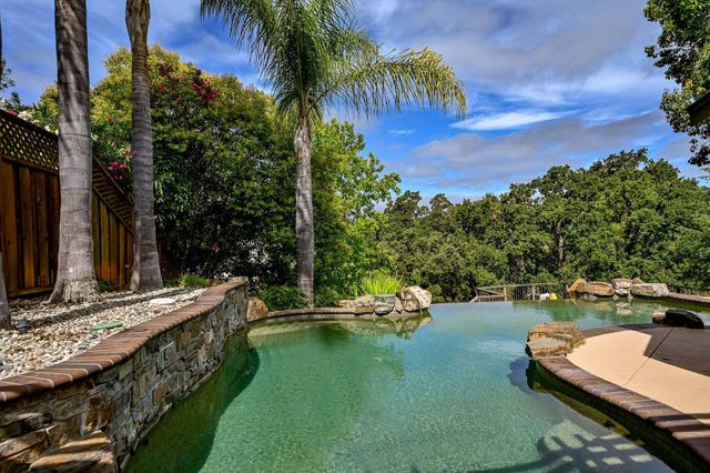 34 Willowview Ct, Danville, CA 94526