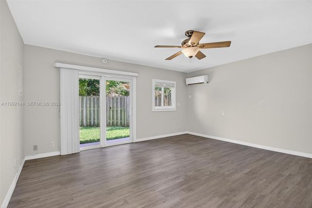 3900 NE 22nd Avenue, Lighthouse Point, FL 33064