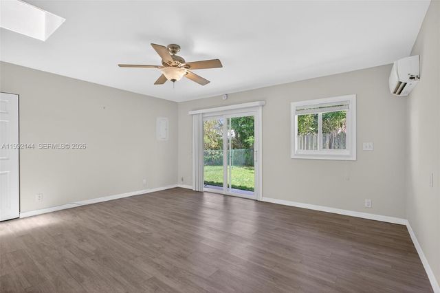 3900 NE 22nd Avenue, Lighthouse Point, FL 33064
