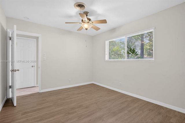 3900 NE 22nd Avenue, Lighthouse Point, FL 33064