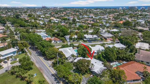 3900 NE 22nd Avenue, Lighthouse Point, FL 33064