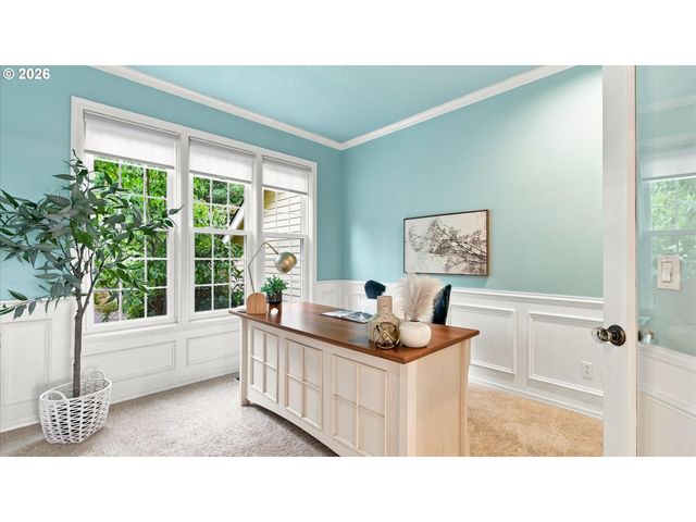 1373 SKYE Pkwy, West Linn, OR 97068