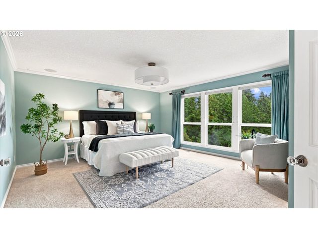 1373 SKYE Pkwy, West Linn, OR 97068
