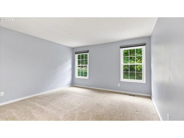 1373 SKYE Pkwy, West Linn, OR 97068