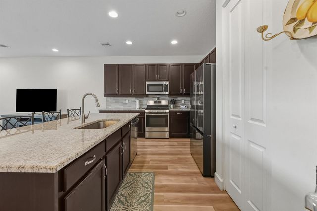 11455 SW Golden Mountain Way, Port St. Lucie, FL 34987