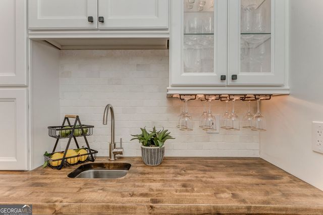 214 Heritage Town Parkway, Canton, GA 30115