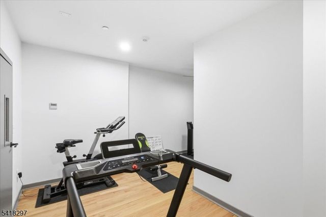 660 Bloomfield Ave 406, Bloomfield Twp., NJ 07003