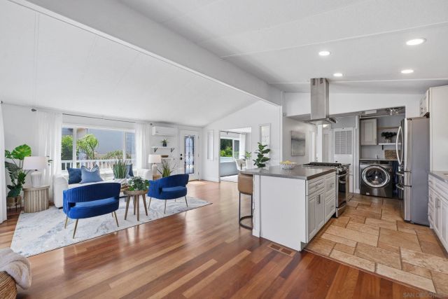 6550 Ponto 135, Carlsbad, CA 92011