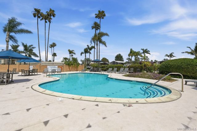 6550 Ponto 135, Carlsbad, CA 92011