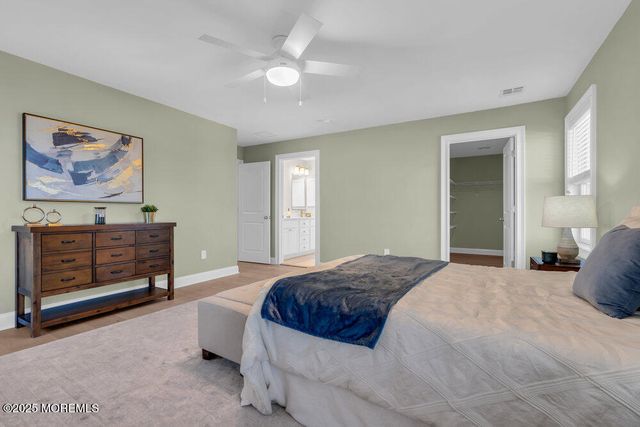 34 York Avenue, Port Monmouth, NJ 07758