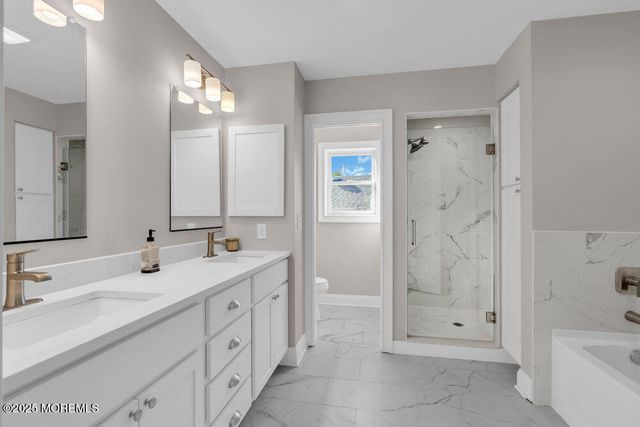 34 York Avenue, Port Monmouth, NJ 07758