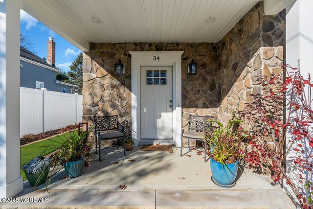 34 York Avenue, Port Monmouth, NJ 07758