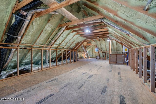 34 York Avenue, Port Monmouth, NJ 07758