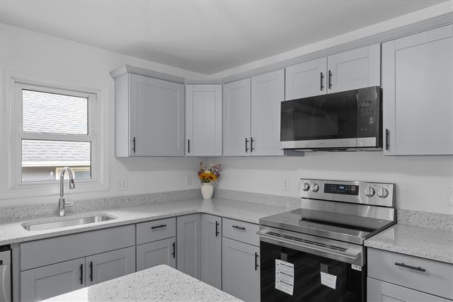 761 Westwood Drive, Monroe, MI 48161