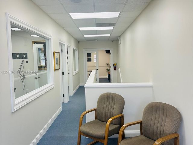 7240 SW 42nd Ter 3, Miami, FL 33155