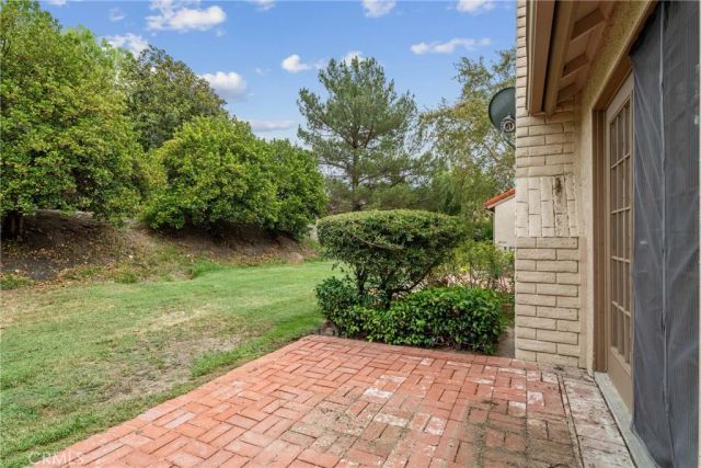 26352 Rainbow Glen, Newhall, CA 91321