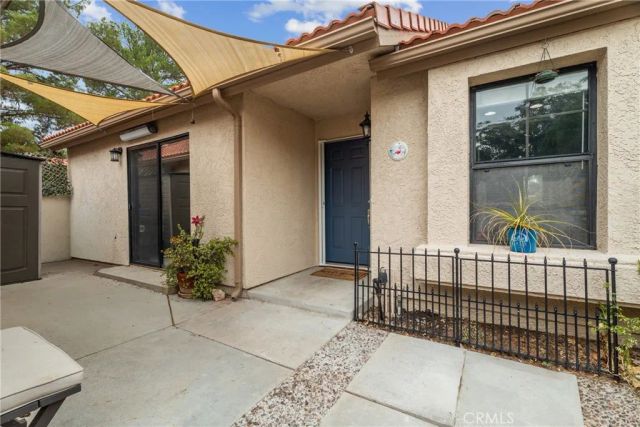 26352 Rainbow Glen, Newhall, CA 91321