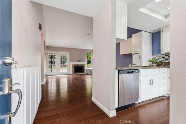 26352 Rainbow Glen, Newhall, CA 91321