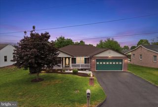 202 RUSSELCROFT RD, Winchester, VA 22601
