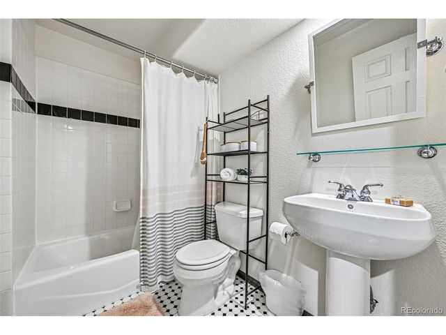 1167 Berganot Trl, Castle Pines, CO 80108