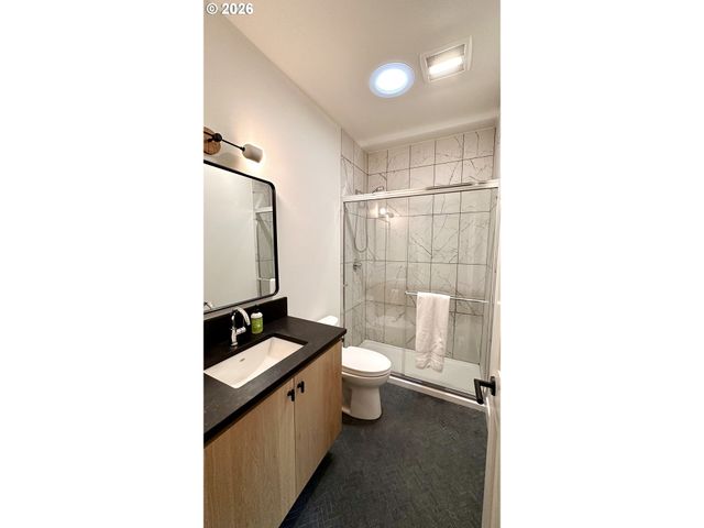 12514 Nw 45TH Ct, Vancouver, WA 98685