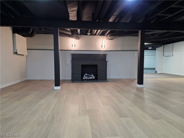 1324 Mapleview Drive, Seven Hills, OH 44131