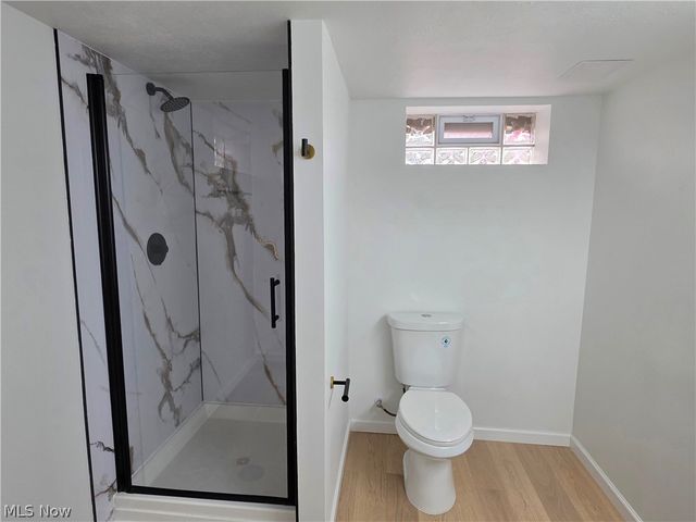 1324 Mapleview Drive, Seven Hills, OH 44131