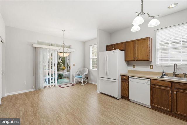 24 LILLY DR, Little Egg Harbor Twp, NJ 08087