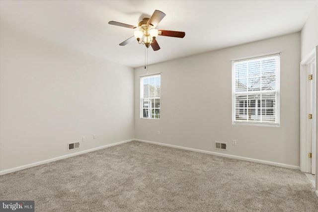 24 LILLY DR, Little Egg Harbor Twp, NJ 08087