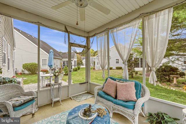 24 LILLY DR, Little Egg Harbor Twp, NJ 08087