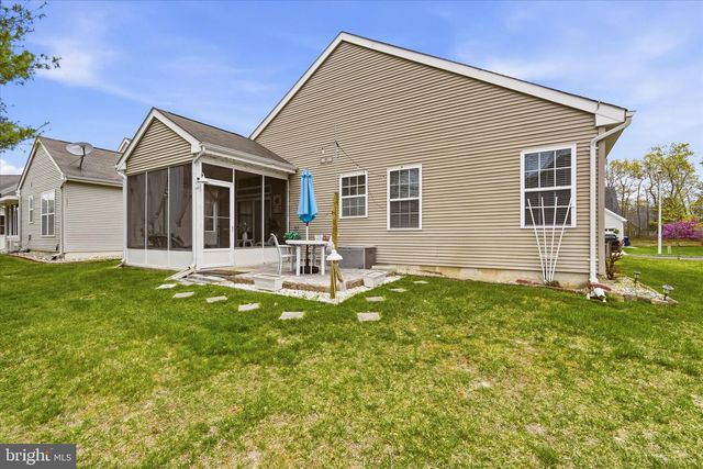 24 LILLY DR, Little Egg Harbor Twp, NJ 08087
