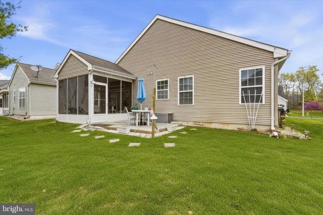 24 LILLY DR, Little Egg Harbor Twp, NJ 08087