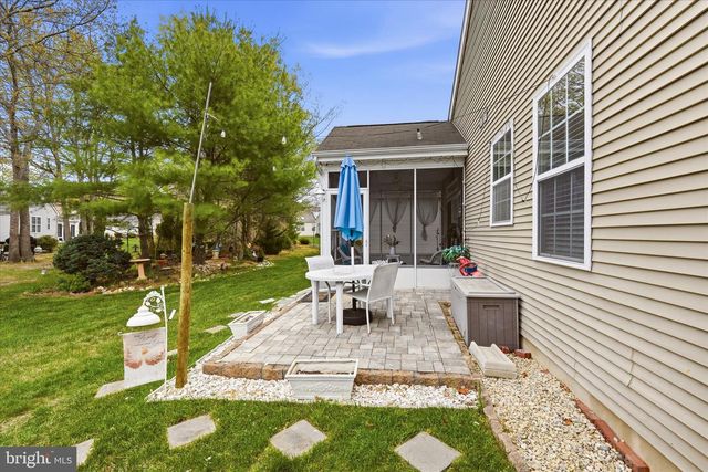 24 LILLY DR, Little Egg Harbor Twp, NJ 08087