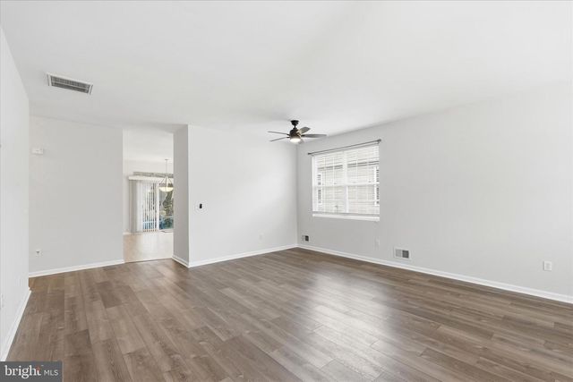 24 LILLY DR, Little Egg Harbor Twp, NJ 08087
