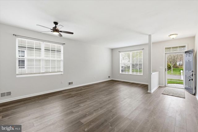 24 LILLY DR, Little Egg Harbor Twp, NJ 08087