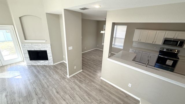 1420 Kingston Place, Providence Village, TX 76227