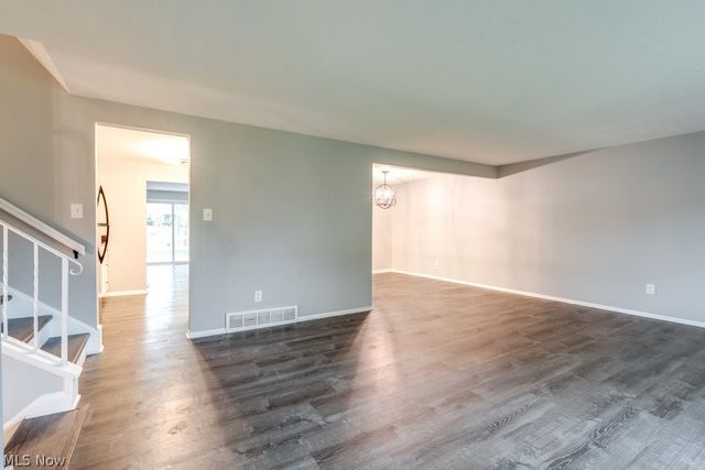 9331 Fairfield Drive, Twinsburg, OH 44087