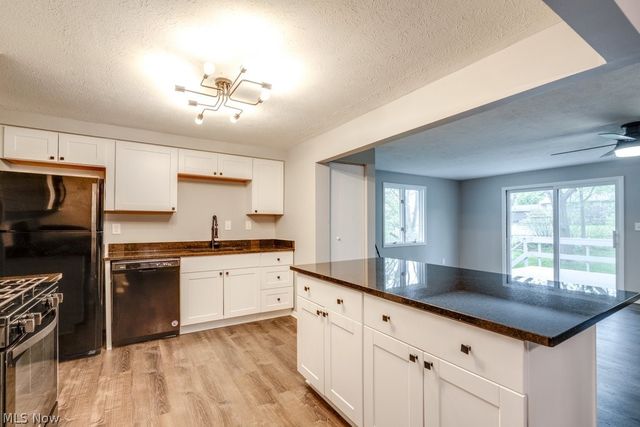 9331 Fairfield Drive, Twinsburg, OH 44087