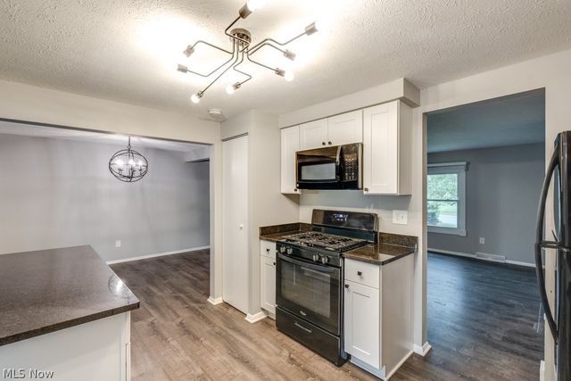 9331 Fairfield Drive, Twinsburg, OH 44087