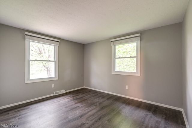 9331 Fairfield Drive, Twinsburg, OH 44087